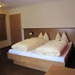 Penzion Landgasthof Linde - Restaurant Beliebt Bei Einheimischen