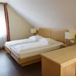 Landgasthof Linde - Restaurant Beliebt Bei Einheimischen