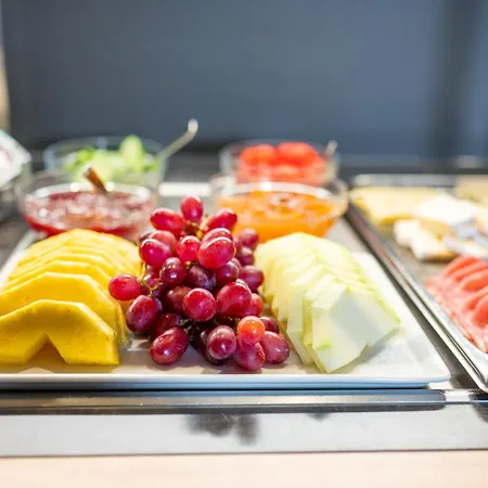 イン Landgasthof Linde - In Ruhiger, Laendlicher Umgebung デッゲンハウザータール