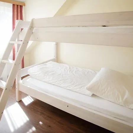 Landgasthof Linde - In Ruhiger, Laendlicher Umgebung Herberg Deggenhausertal