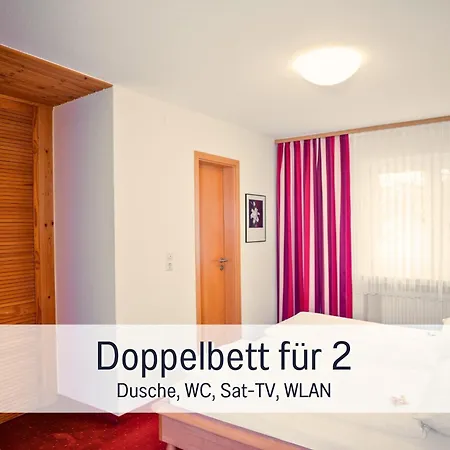 イン Landgasthof Linde - In Ruhiger, Laendlicher Umgebung デッゲンハウザータール