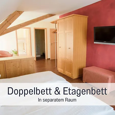 Landgasthof Linde - In Ruhiger, Laendlicher Umgebung イン 3*