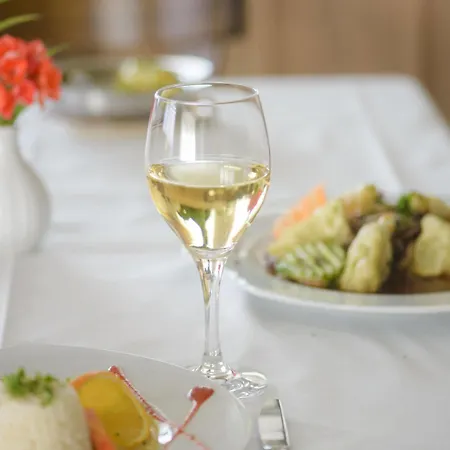 Landgasthof Linde - In Ruhiger, Laendlicher Umgebung Herberg 3*