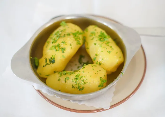 Landgasthof Linde - Direkt Am Premiumwanderweg Herberg 3*