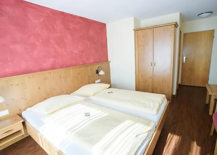 Herberg Landgasthof Linde - Direkt Am Premiumwanderweg 3*