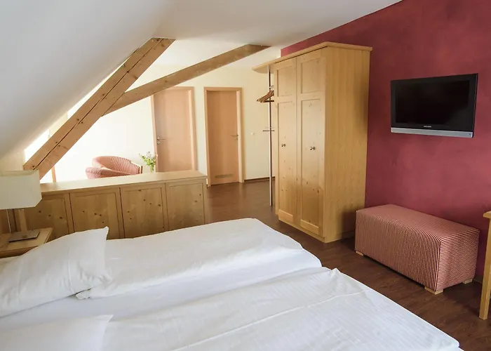 Herberg Landgasthof Linde - Direkt Am Premiumwanderweg